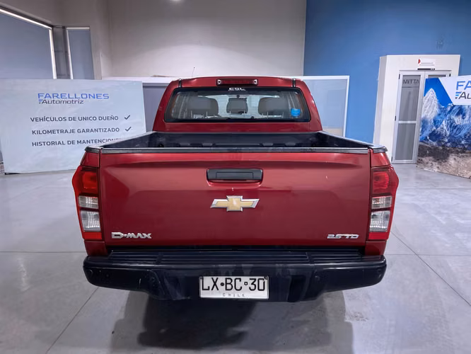 D-MAX 4X2 LXBC30-SANTIAGO