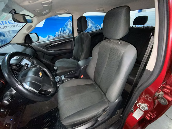 D-MAX 4X2 LXBC30-SANTIAGO