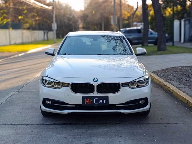 BMW 318 I SPORT LCI - 2017 | 2704