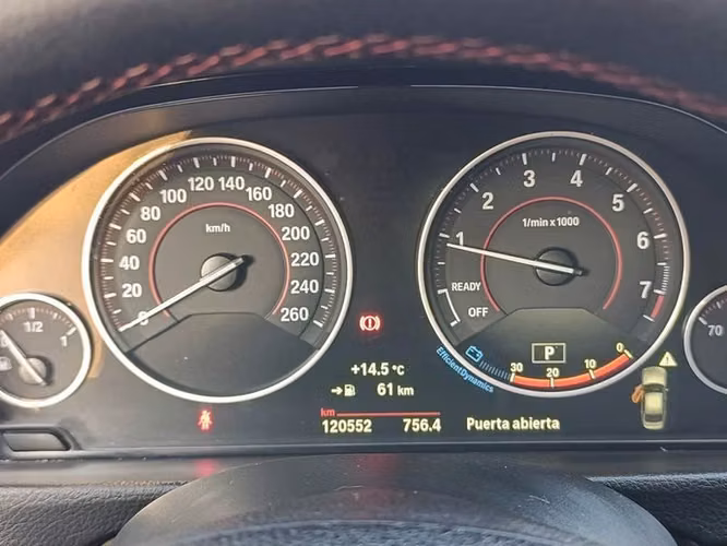BMW 318 I SPORT LCI - 2017 | 2704