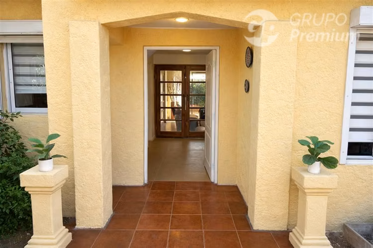 Linda Casa en La Reina se vende. - Imagen 2