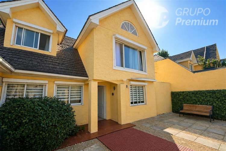 Gran Oportunidad Hermosa Casa en La Reina se vende.