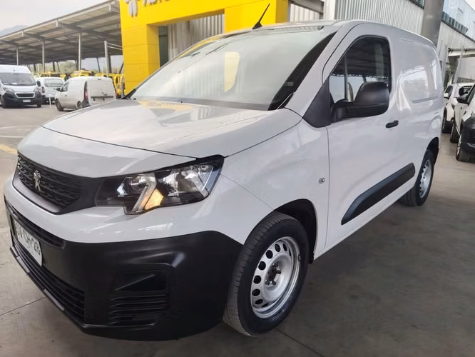 PEUGEOT PARTNER 2023