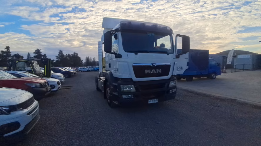 TRACTO CAMION MARCA MAN MODELO TGS 18360 BLS AÑO 2019