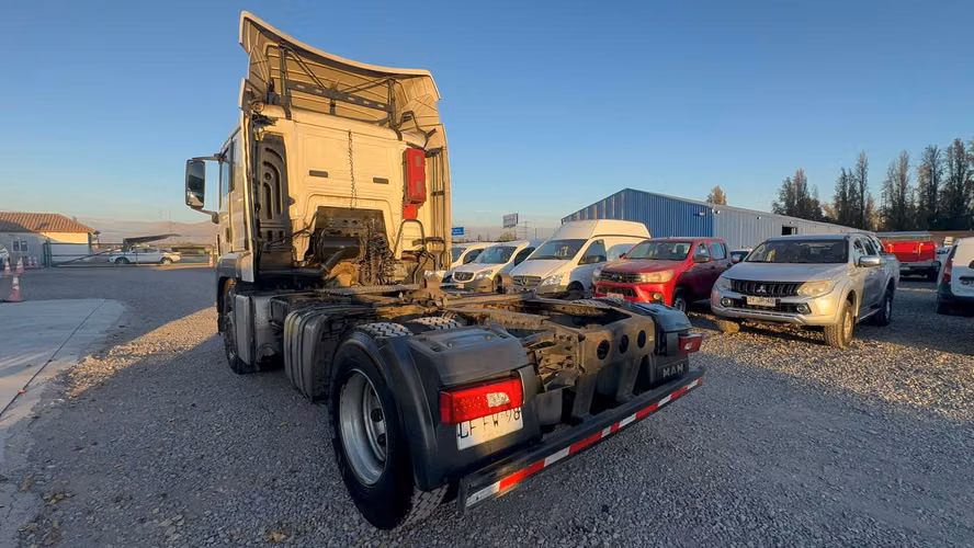 TRACTO CAMION MARCA MAN MODELO TGS 18360 BLS AÑO 2019