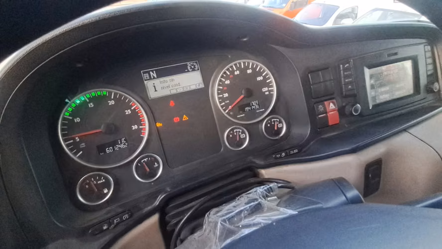 TRACTO CAMION MARCA MAN MODELO TGS 18360 BLS AÑO 2019