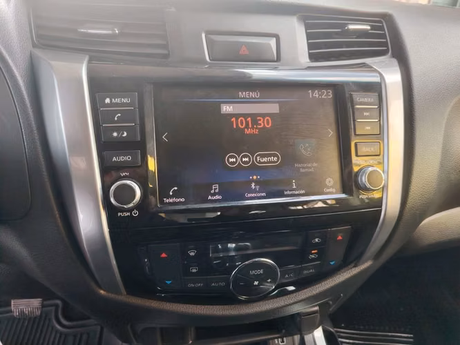 NISSAN NAVARA 2023