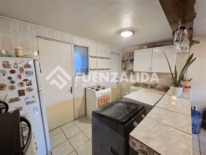 Casa en venta de 3 dorm. en Maipú