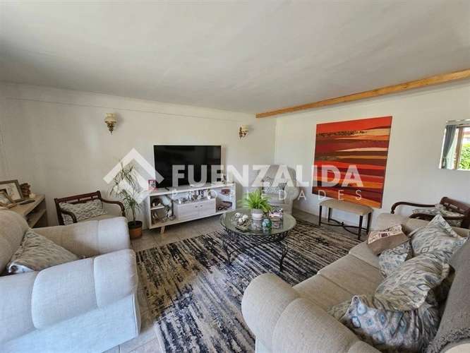 Casa en venta de 3 dorm. en Maipú