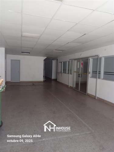 Oficinas con bodega en arriendo en Santiago - Imagen 2