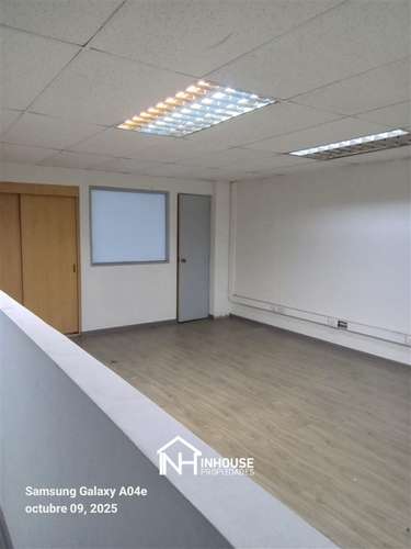 Oficinas con bodega en arriendo en Santiago - Imagen 4