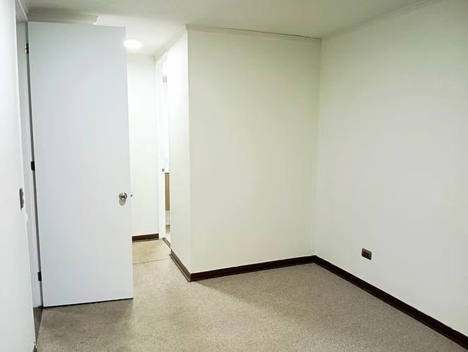 1D 1B ARRIENDO CALLE NUEVA 141
