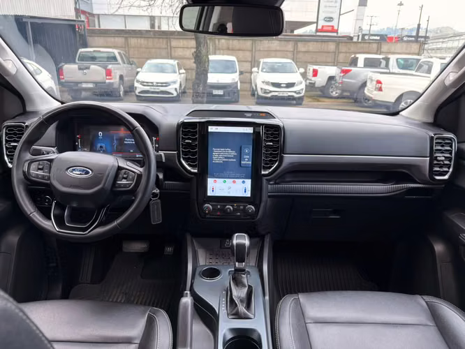 FORD RANGER XLT AUTOMATICA 2024