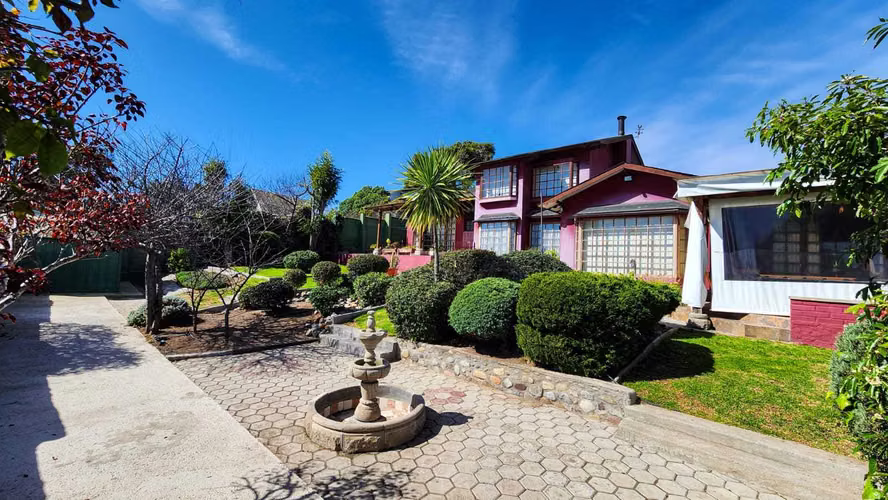 Casa 6D/4B/5E/2Bod Terraza y quincho  -Peñuelas (178809) - Imagen 9