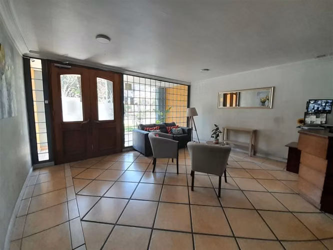 VENTA 1D1B bodega-estacionamiento -Metro Sta Lucía Santiago - Imagen 14