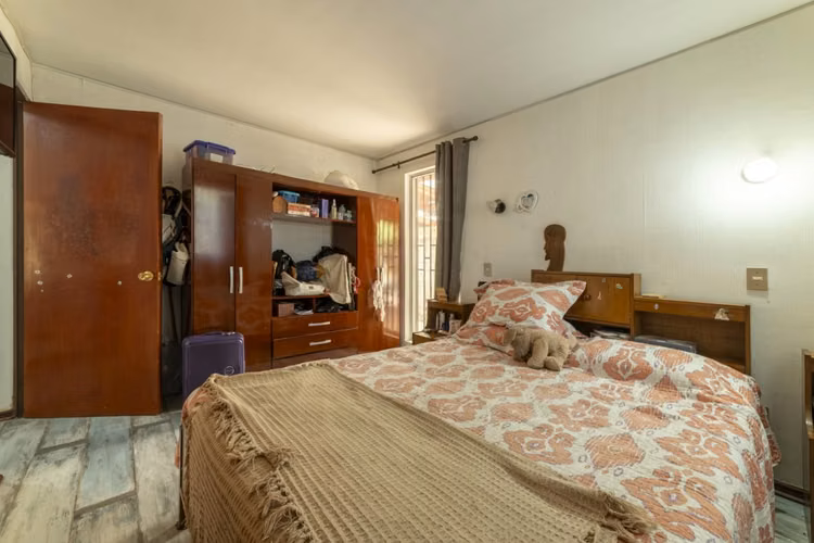 1% DE COMISION CASA 4 DORM Y 4 BAÑOS EN RANCAGUA.