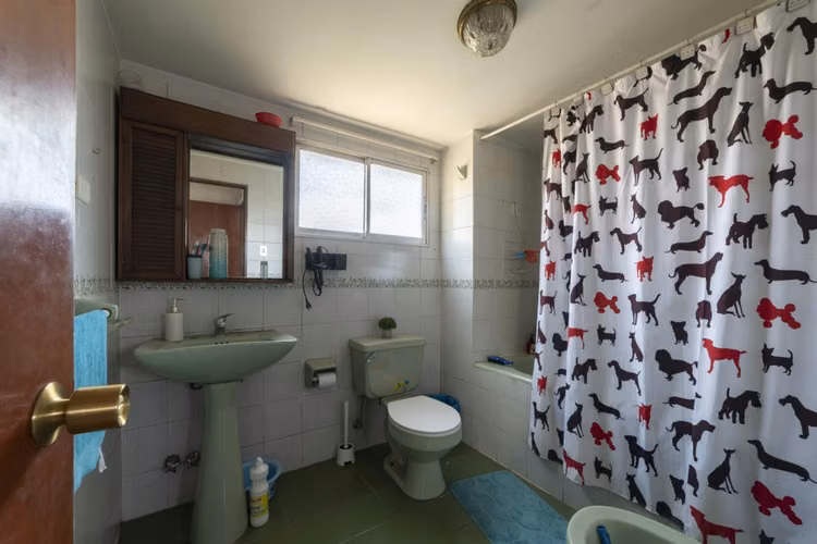 1% DE COMISION CASA 4 DORM Y 4 BAÑOS EN RANCAGUA.