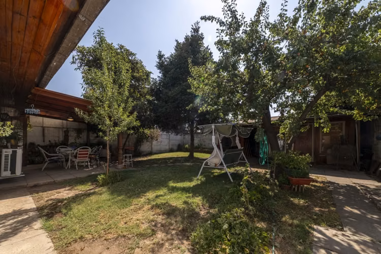 1% DE COMISION CASA 4 DORM Y 4 BAÑOS EN RANCAGUA.