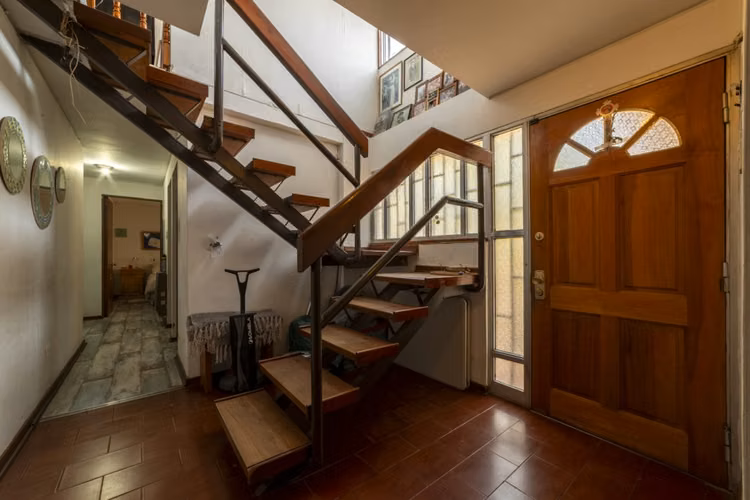 1% DE COMISION CASA 4 DORM Y 4 BAÑOS EN RANCAGUA.