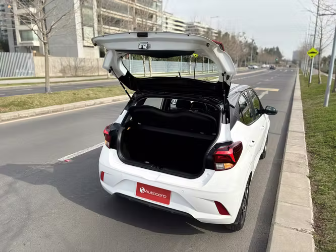 Hyundai Grand I-10 Plus 1.2 5MT 2025