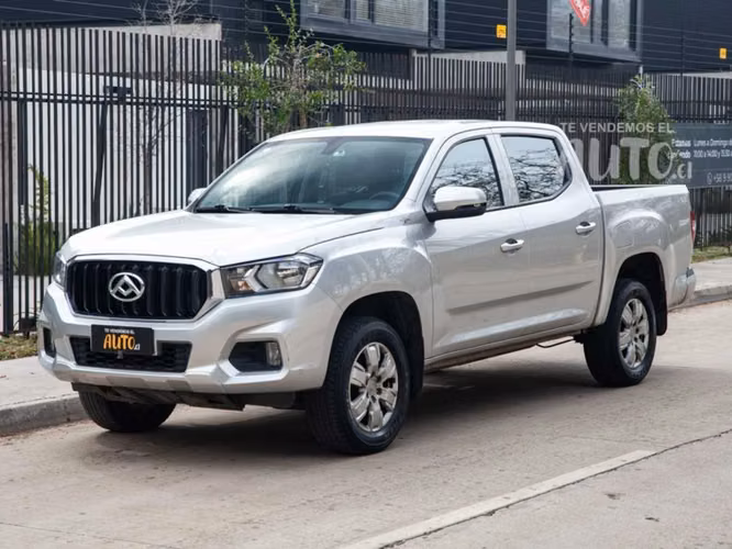 Maxus T60 2.8 Gl Diesel Dob. Cab 4X2 6At 4P 2022 - Imagen 2