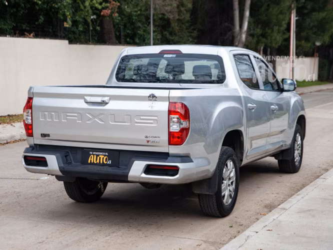 Maxus T60 2.8 Gl Diesel Dob. Cab 4X2 6At 4P 2022 - Imagen 5