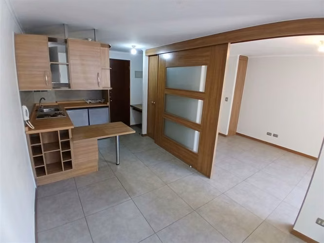 VENTA 1DOR/ 1BAÑO sin estacionamiento - Metro Santa Lucía
