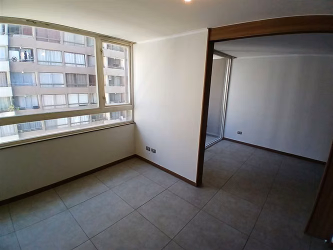 VENTA 1DOR/ 1BAÑO sin estacionamiento - Metro Santa Lucía