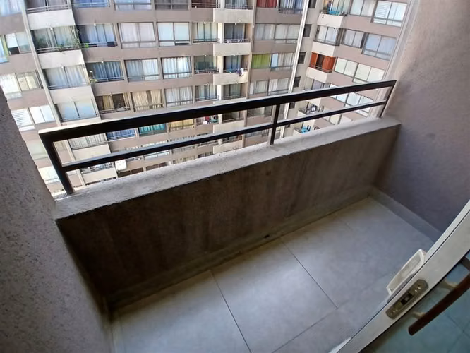 VENTA 1DOR/ 1BAÑO sin estacionamiento - Metro Santa Lucía