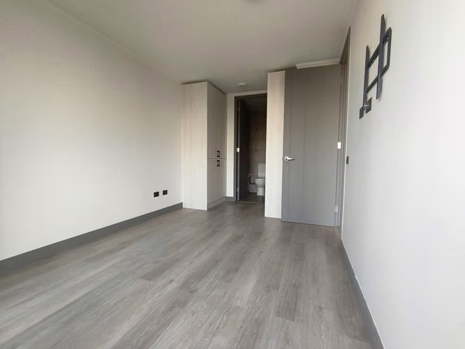 Arriendo Nuevo dpto 1D1B+B a pasos del Metro Rodrigo de Araya - Imagen 8