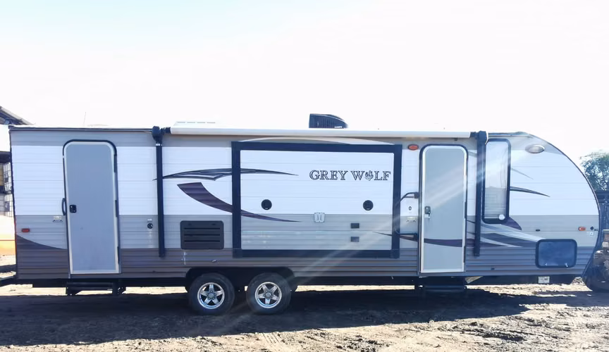 CASA RODANTE GREY WOLF