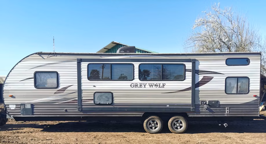CASA RODANTE GREY WOLF