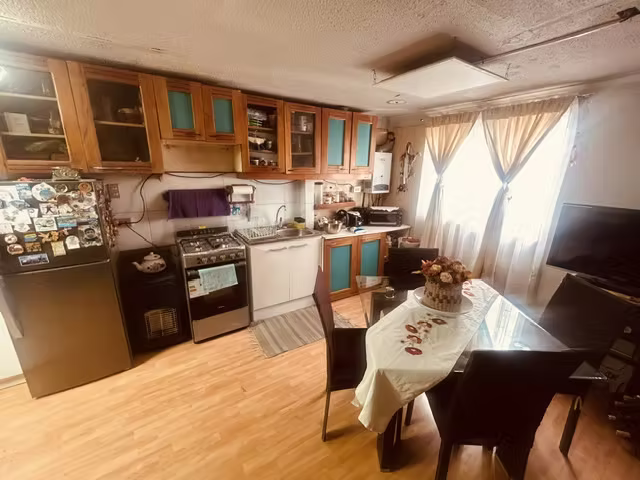 DEPARTAMENTO EN VENTA – AVDA.  LOS MARES  $68.000.000