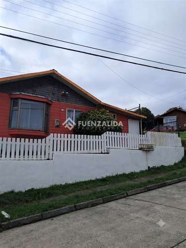 Casa en venta de 3 dorm. en Ancud