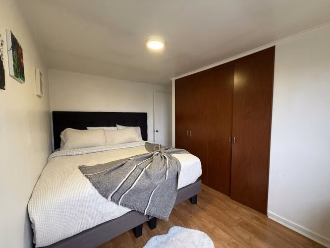 Vendemos Casa En Condominio A Pasos Del Colegio Montessor