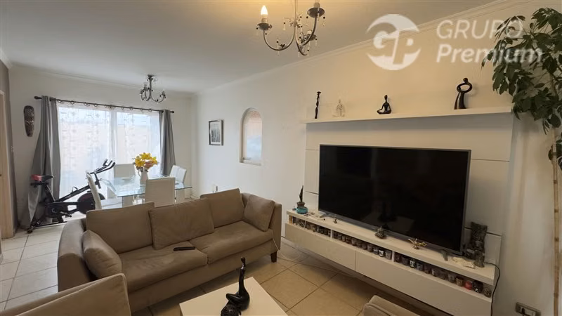 Casa en venta de 2D-2B-1 bodega-1 estacionamiento Curacavi