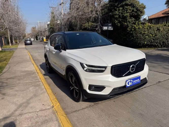VOLVO XC40 T5 R-DESIGN - 2021 | 2838