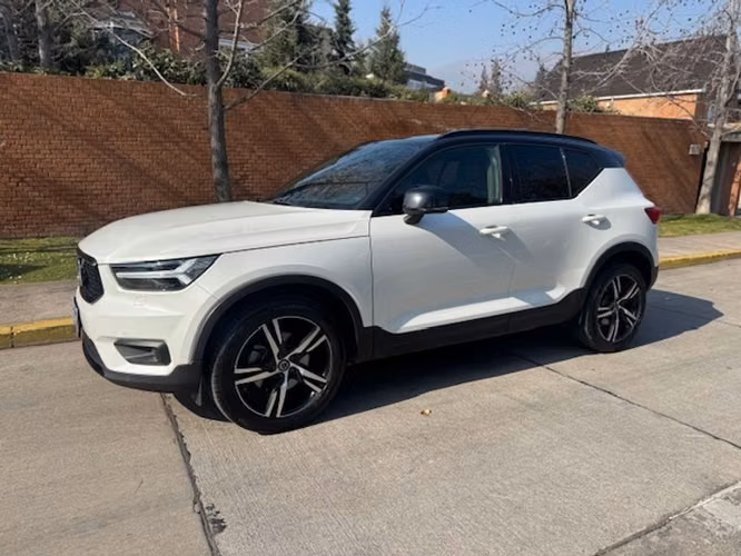 VOLVO XC40 T5 R-DESIGN - 2021 | 2838