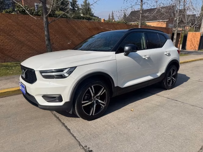 VOLVO XC40 T5 R-DESIGN - 2021 | 2838