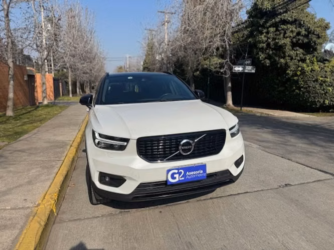 VOLVO XC40 T5 R-DESIGN - 2021 | 2838