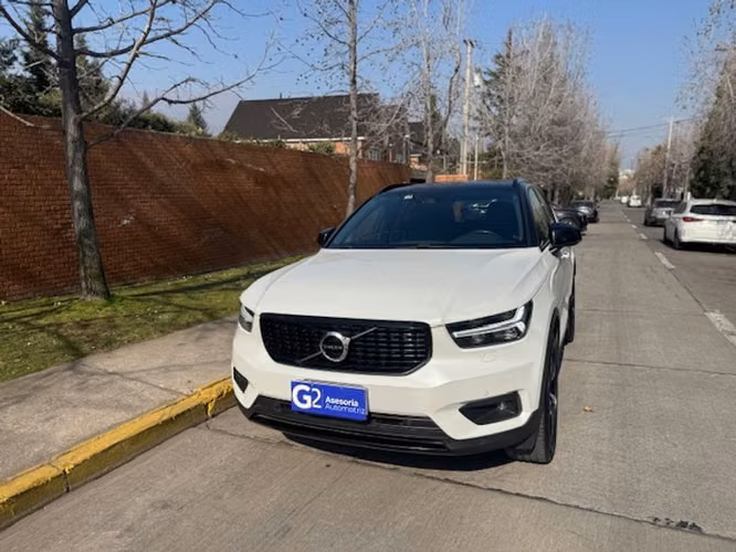 VOLVO XC40 T5 R-DESIGN - 2021 | 2838