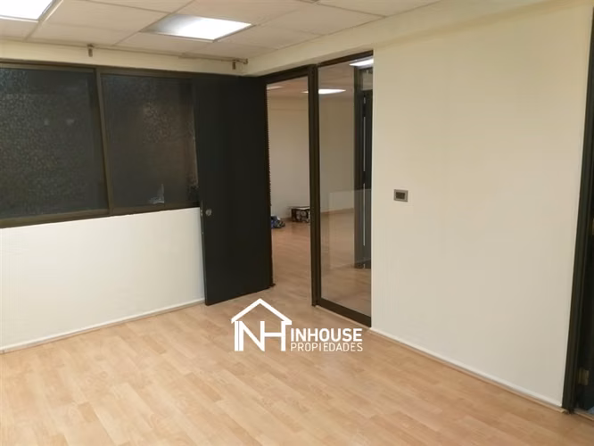 Oficina en arriendo en Providencia