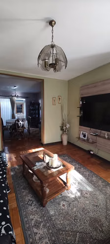 Amplia casa en condominio en Santiago Centro