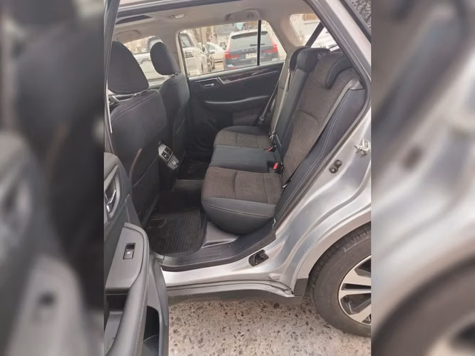 SUBARU OUTBACK 2018