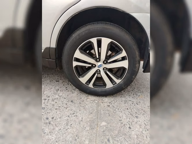 SUBARU OUTBACK 2018