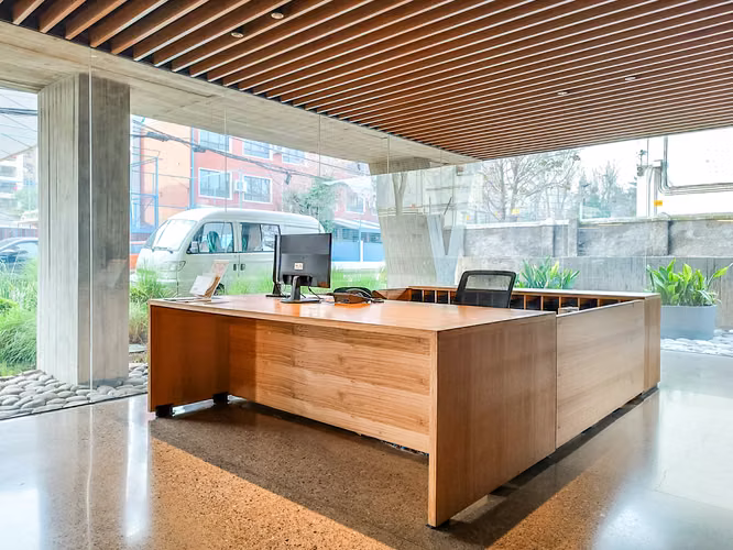 Linares 1415 (1 Est /1 Bod) [2816-4]