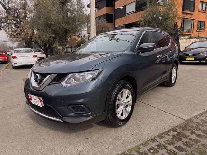NISSAN X-Trail SENSE 2.5 AUT 3 CORRIDAS SOLO 144.000KM 2016