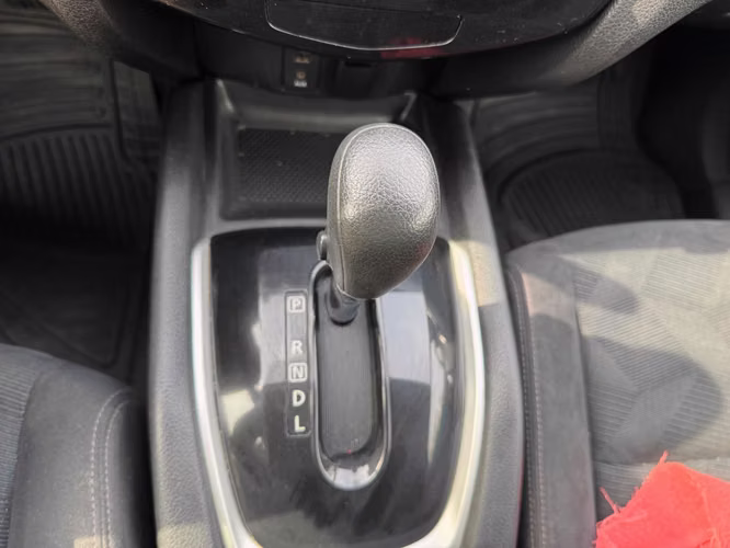 NISSAN X-Trail SENSE 2.5 AUT 3 CORRIDAS SOLO 144.000KM 2016