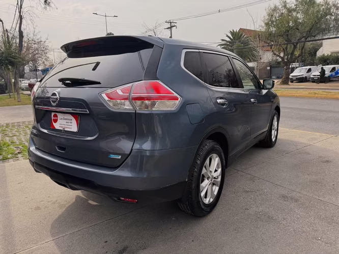 NISSAN X-Trail SENSE 2.5 AUT 3 CORRIDAS SOLO 144.000KM 2016