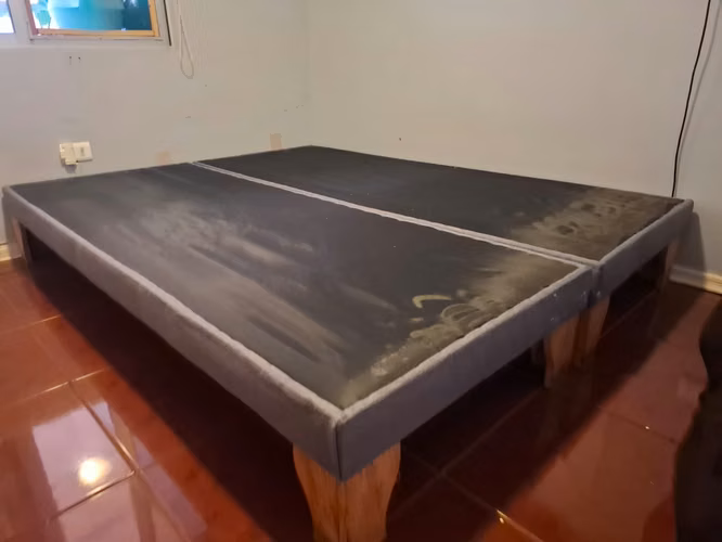 Cama Flex 2 Plazas Base Dividida + Respaldo (Solo 1 año de uso)
